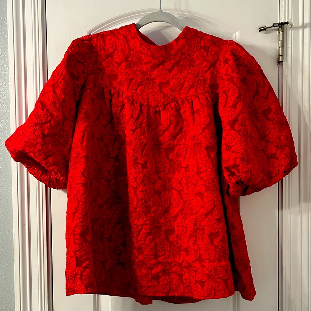 Boutique- Red textured blouse NWT